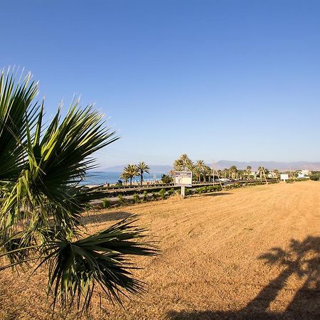 G&E Beach Apartments Polis Eksteriør bilde